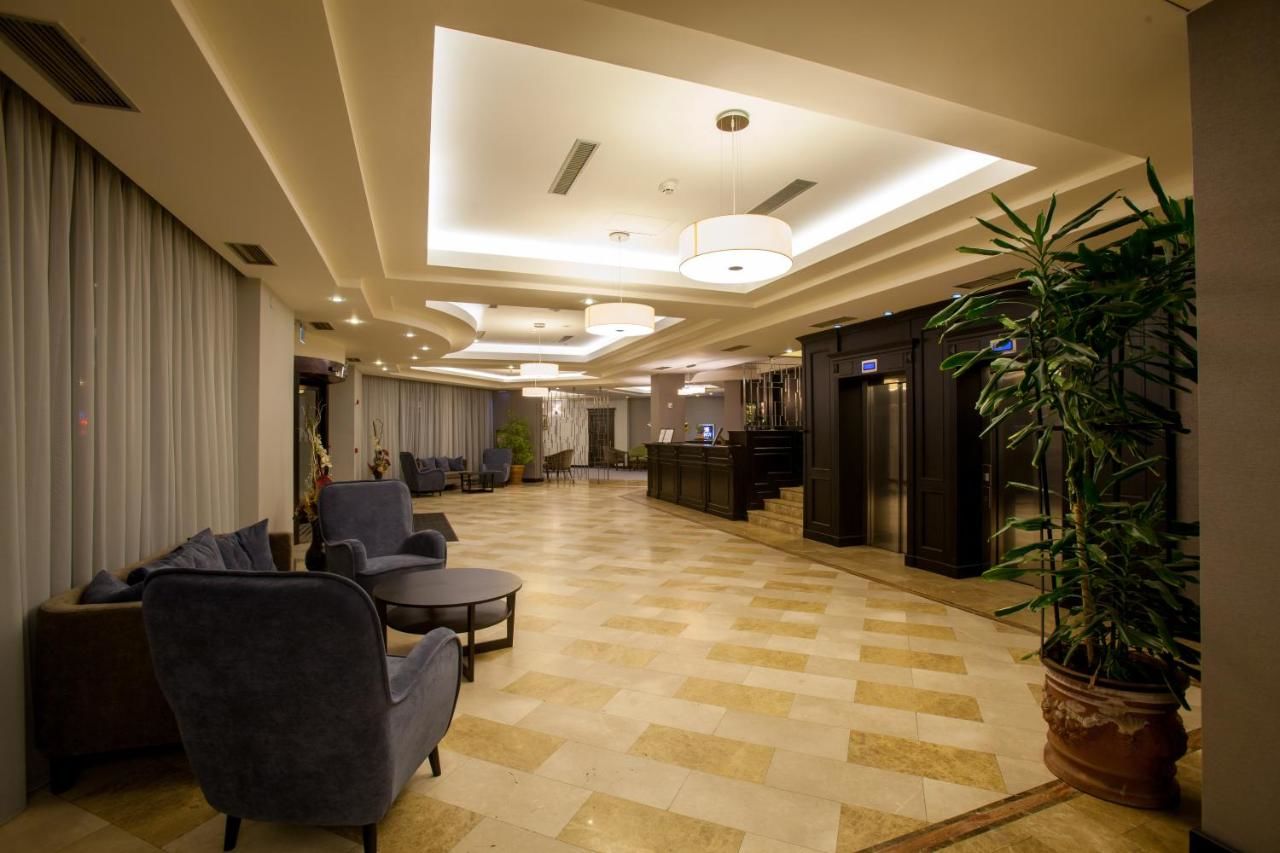 Отель DoubleTree by Hilton Hotel Sighisoara - Cavaler Сигишоара-11